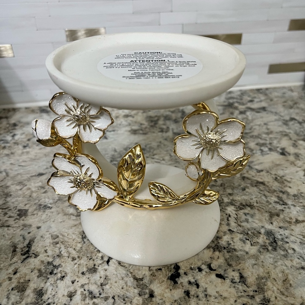 Candle holder